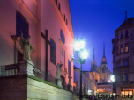 image from gallery