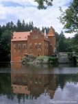 image from gallery