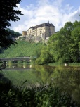 image from gallery