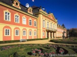 image from gallery